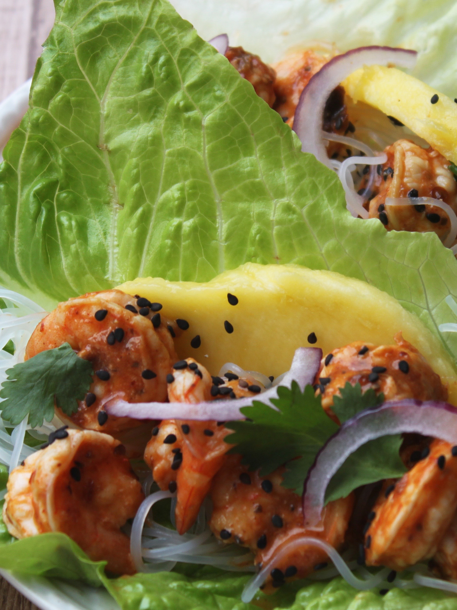 Tacos de Camarón en hoja de Lechuga